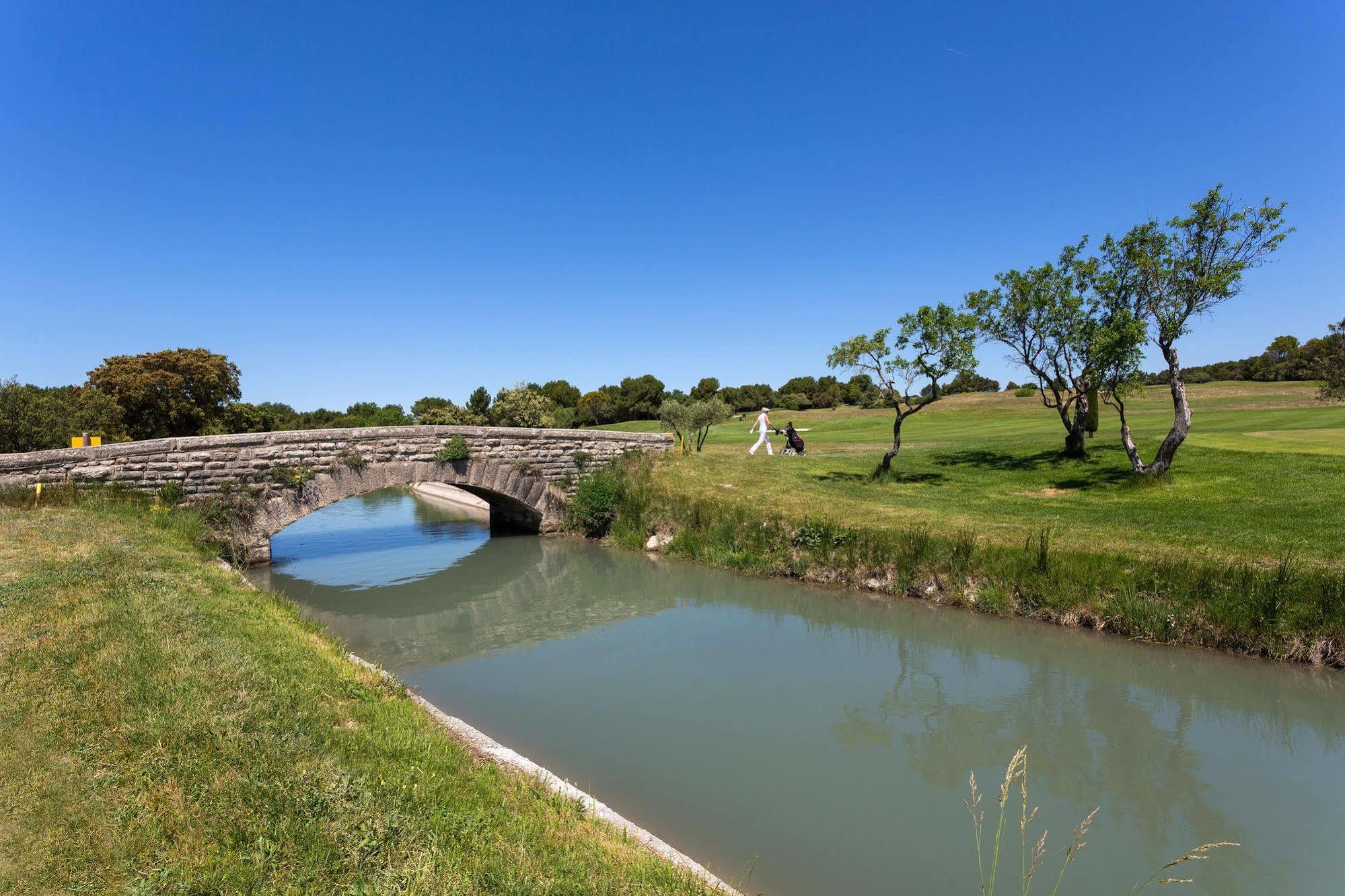 Madame Vacances Residence Provence Country Club Saumane-de-Vaucluse 외부 사진